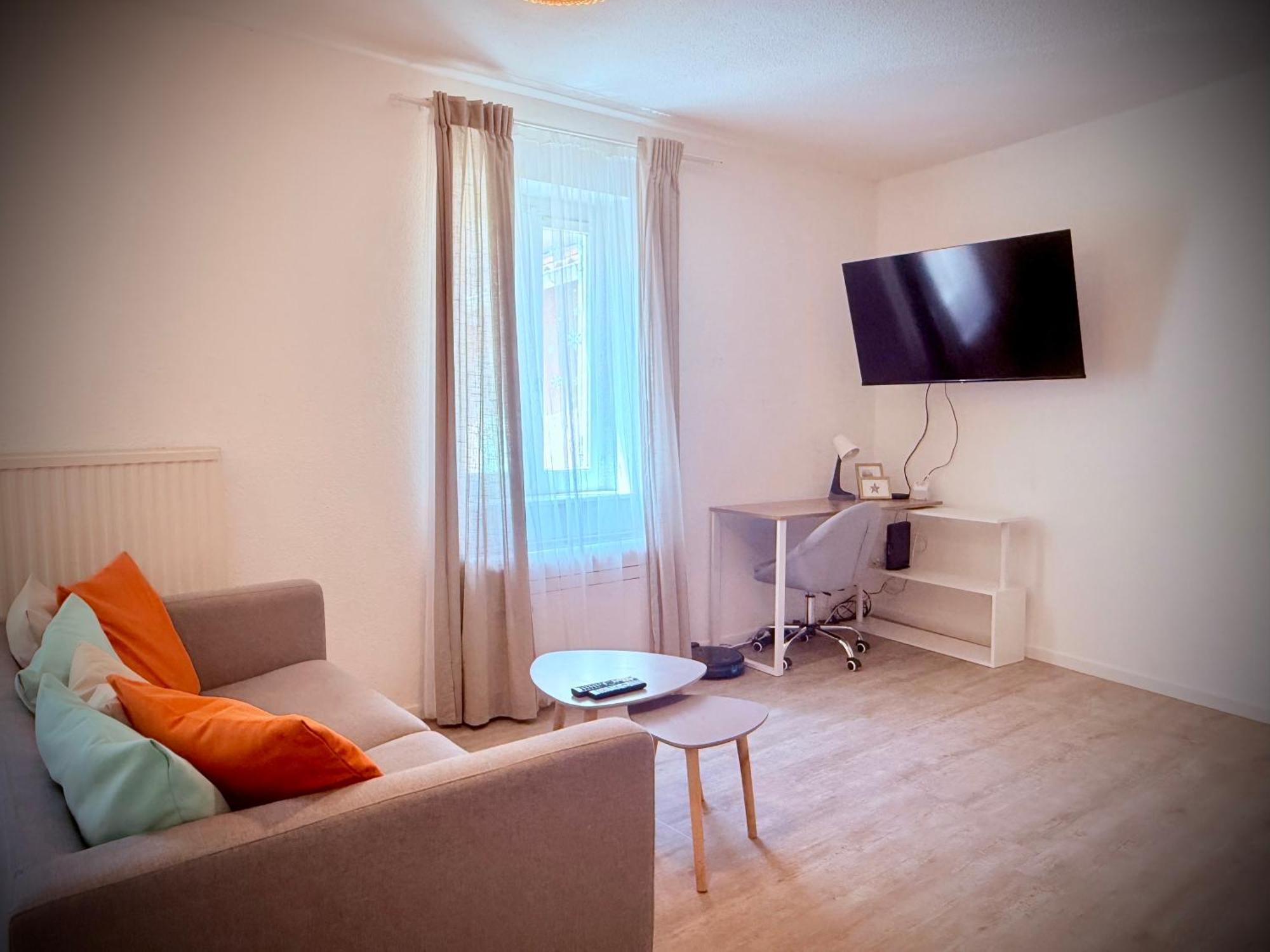 Apartment 50M2-Free Private Parking-Self Check In !! Appartement 50M2 Intramuros-Parking Prive Gratuit-Arrivee Autonome!! أفينيون المظهر الخارجي الصورة